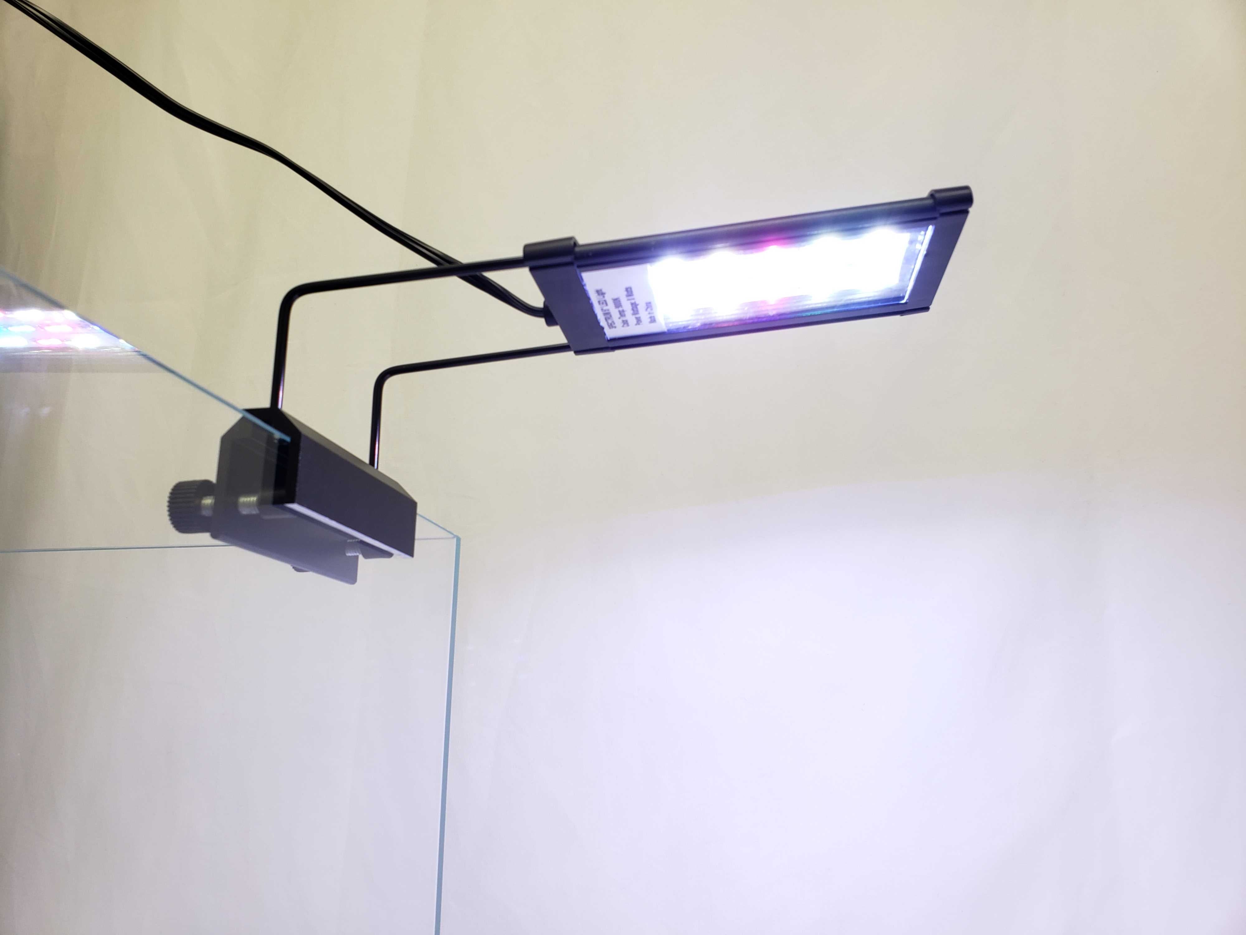 High Output 5" Full Spectrum LED Aquarium Light with Mounting Bracket by Lifegard Aquatics light